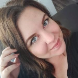 Meet your Posher, Vivien